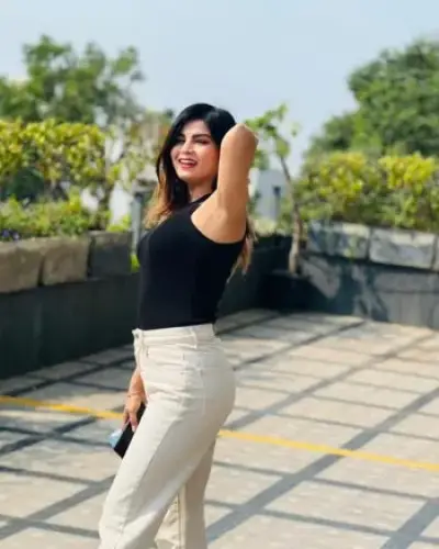Call Girls Bakhtiarpur Cash On Delivery
